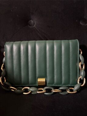 Green Quilted Chain-Detail Crossbody Bag